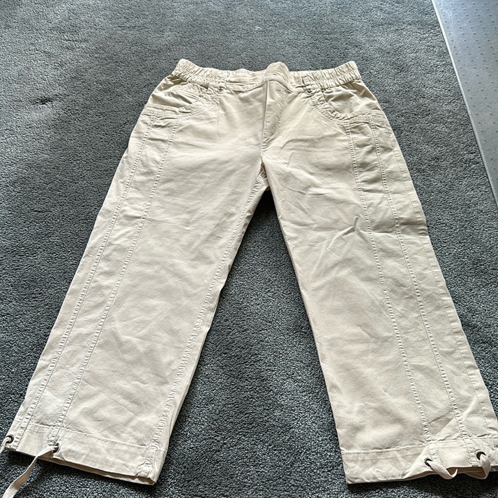 Soft Surroundings cropped pant